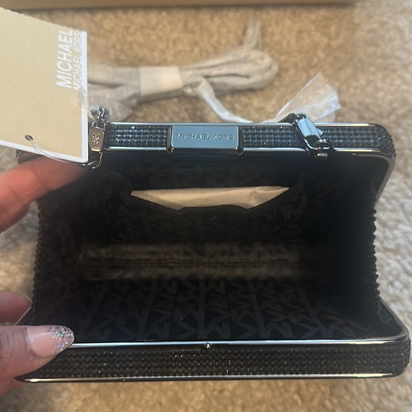 Micheal Kors crystal clutch - Picture 4 of 4